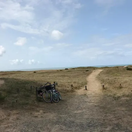 Renovated By The Ocean Hébergement de vacances Barbâtre